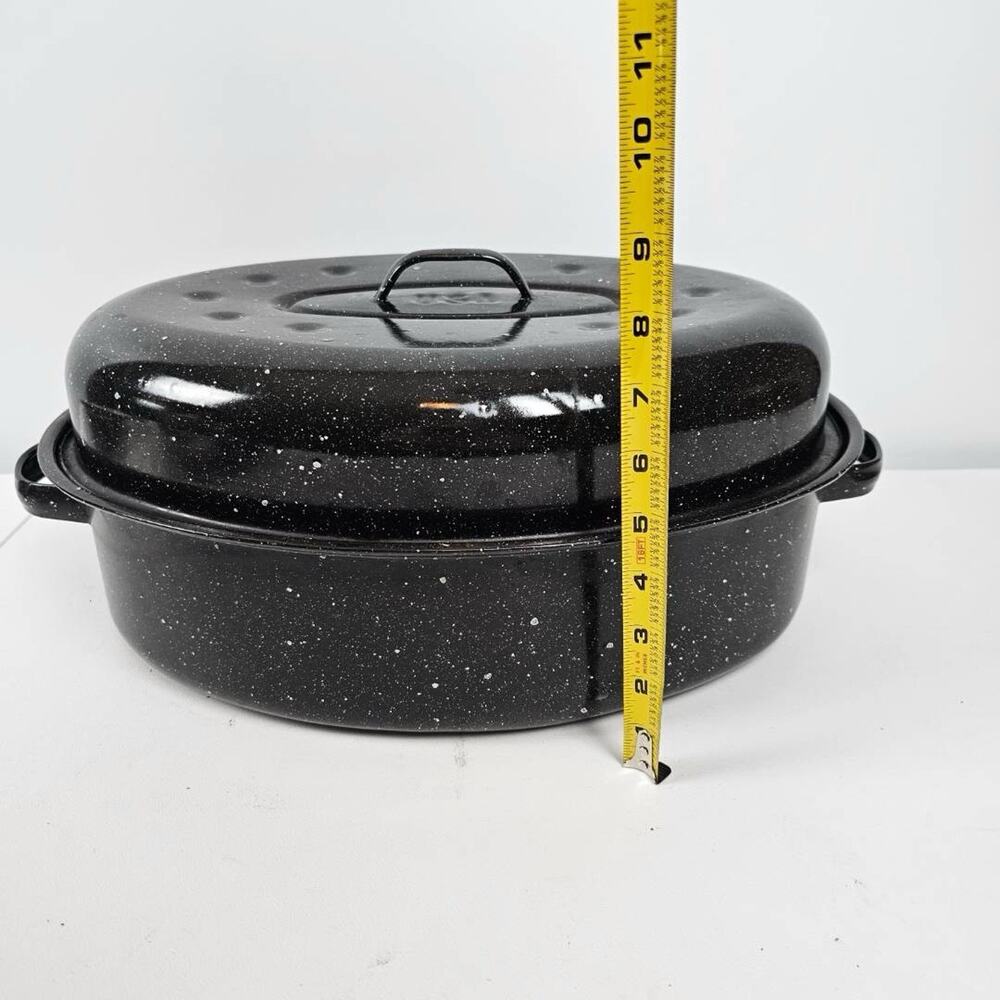 Roasting Pan with Lid Oval Black Speckled Enamel Large Chicken
